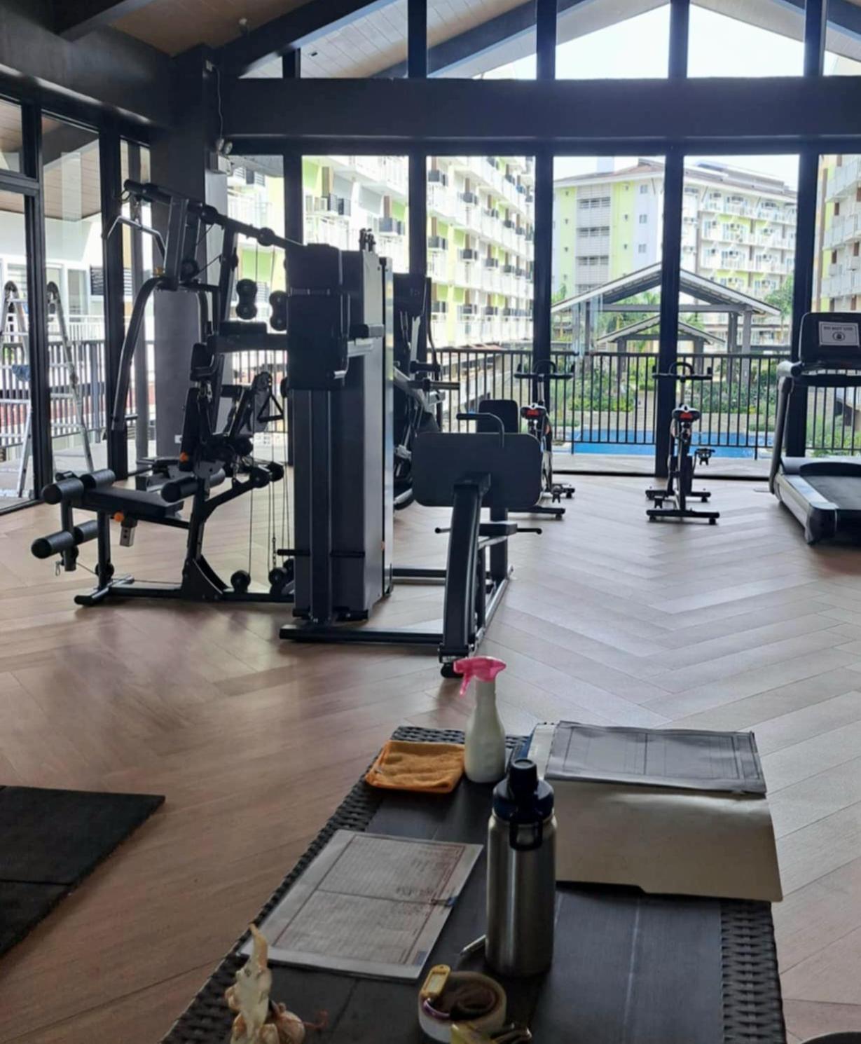 Comfy Condo Unit 5Mins From Mactan Airport+Netflix Lapu-Lapu City Esterno foto