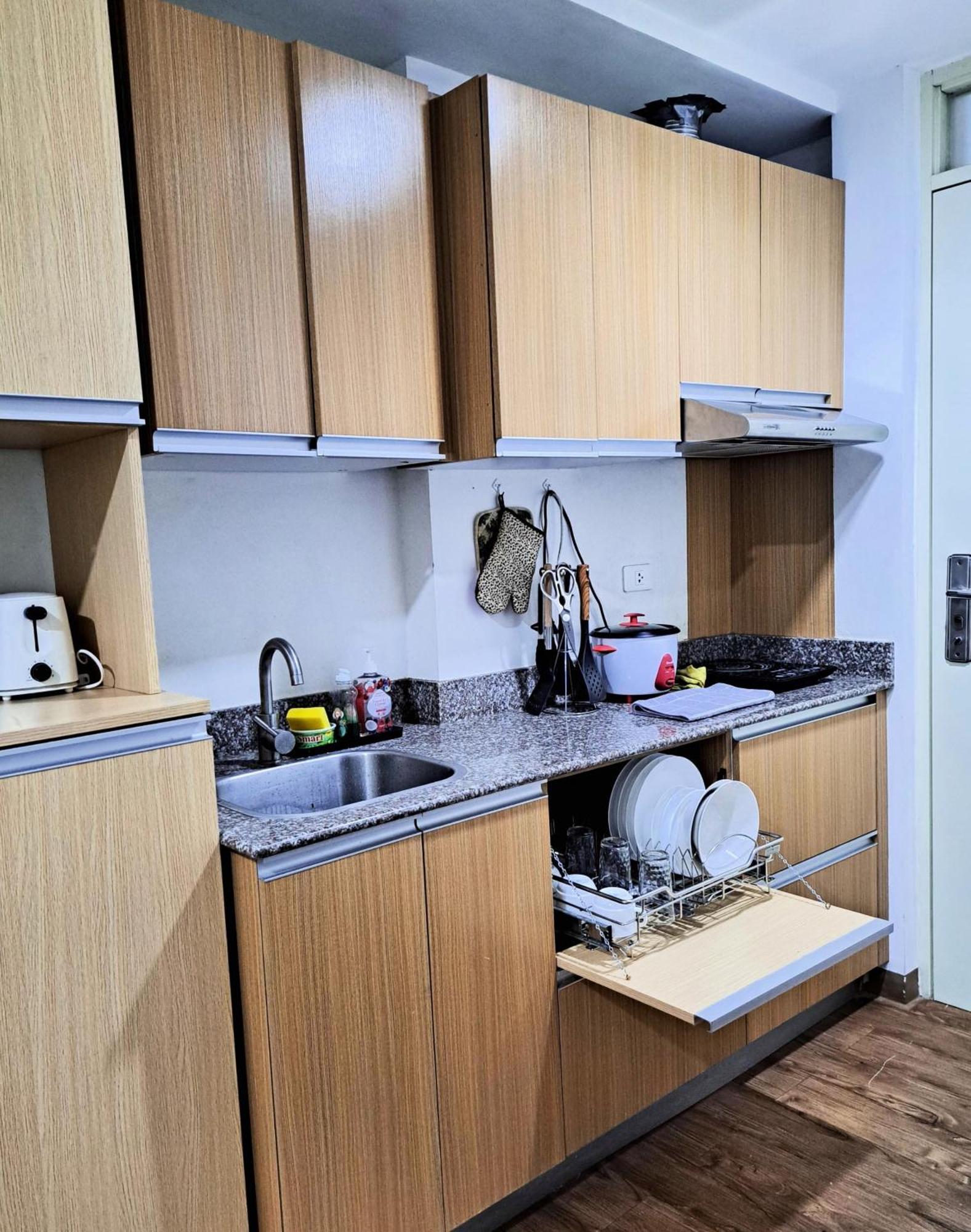 Comfy Condo Unit 5Mins From Mactan Airport+Netflix Lapu-Lapu City Esterno foto