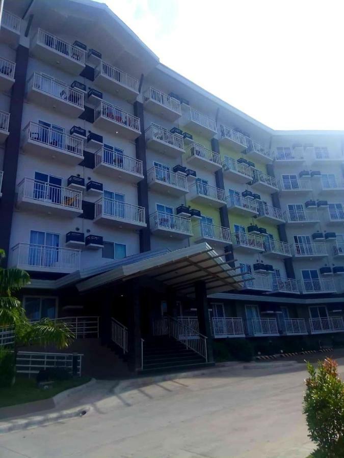 Comfy Condo Unit 5Mins From Mactan Airport+Netflix Lapu-Lapu City Esterno foto